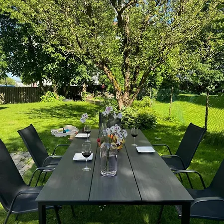 Haha Nordic Partille Large 3br For 7 Guests With 2 Kitchens, Garden & Parking * Gotenburg