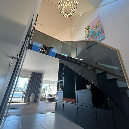 House With Pool,sea View & Walking Distance To Sea Bathing וילה *
