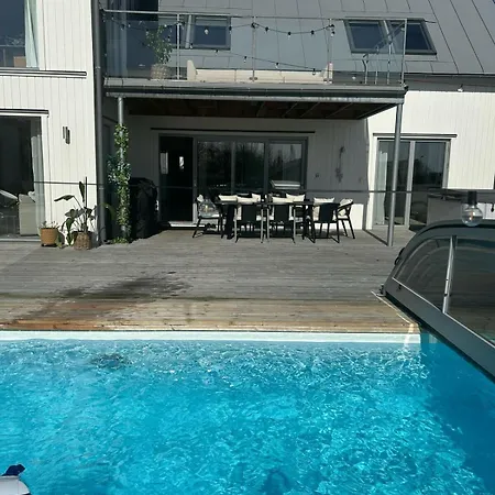 House With Pool,sea View & Walking Distance To Sea Bathing