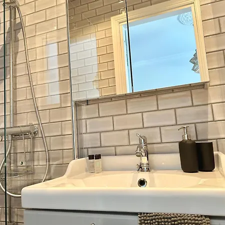 Aparthotel Wow, Foereningsgatan 9 Gothenburg