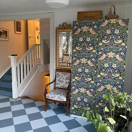 Villa In 7 Minutes To Town And Liseberg Gothenburg