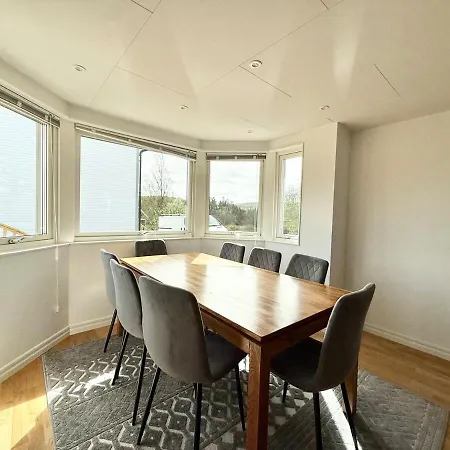 For Workers & Family - 6br - 2 Bath *