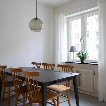 Live And Lagerbring Aparthotel