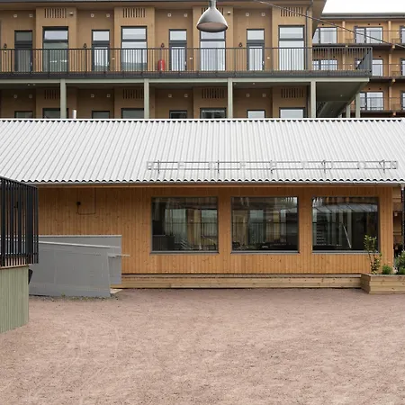 Waterfront Ξενοδοχείο