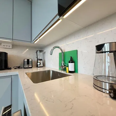 Appartamento Luxury - Karlatornet - 2br - - Gym -