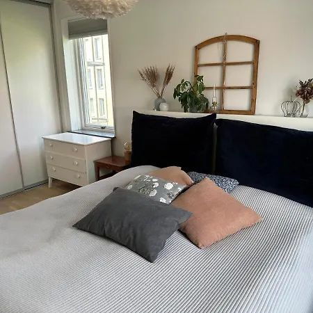 Апартаменты Family Friendly Newly Built Townhouse In Quiet Area