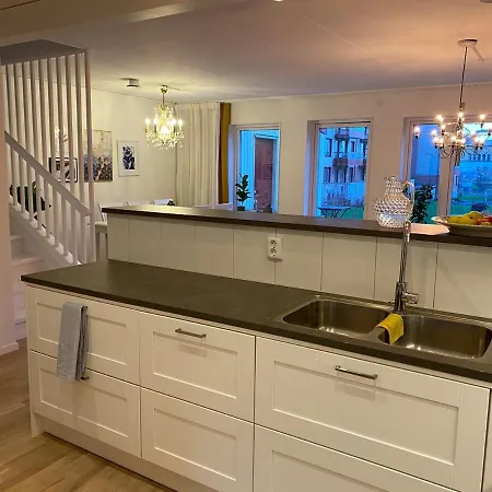 Family Friendly Newly Built Townhouse In Quiet Area Apartment Gothenburg