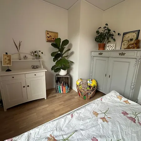 Apartment Family Friendly Newly Built Townhouse In Quiet Area *