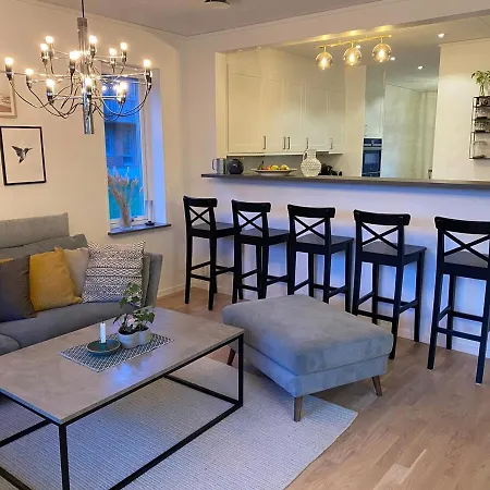 Апартаменты Family Friendly Newly Built Townhouse In Quiet Area