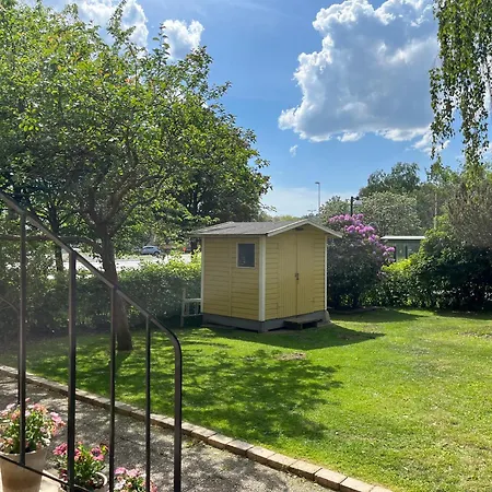 Modernt Boende, Fri Parkering & Bra Foerbindelser Apartment *