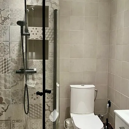 Laegenhet Med 6 Sovplatser I Centrala Goeteborg! Apartman