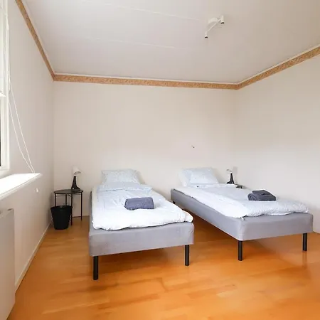 Villa 10 Beds, 5 Bedrooms