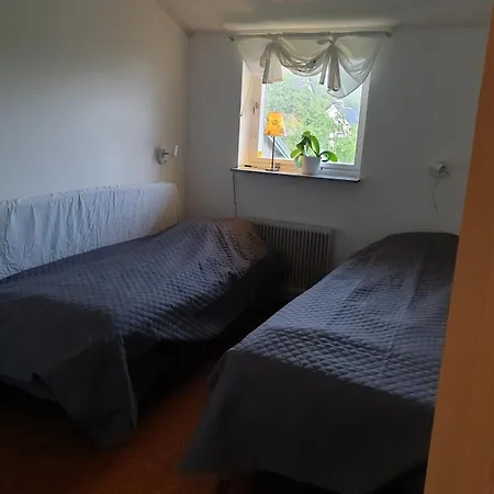 Daire Cozy In 50s 10 Min Tram Ride To Göteborg