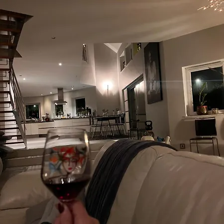 Modern Stor Naera Havet Och 10 Min Villa *