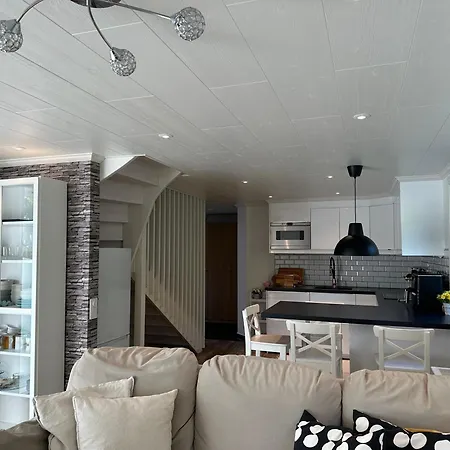 Gaesthuset Apartment *