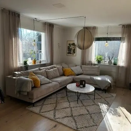 Havsnaera Hus Pa Naeset,