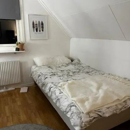 Havsnaera Hus Pa Naeset, * Gothenburg