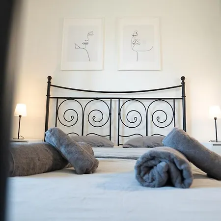 Chic 1br Center Sleeps 4 Braemaregarden * Gothenburg