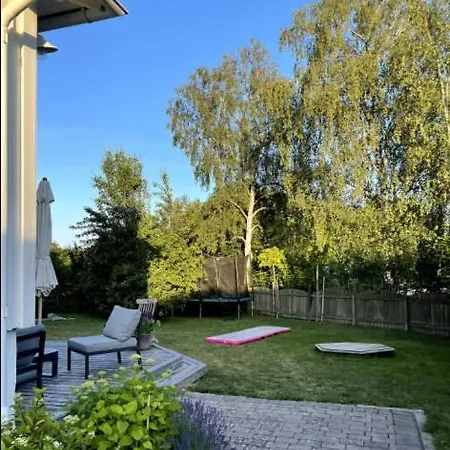 Apartment Good With Garden