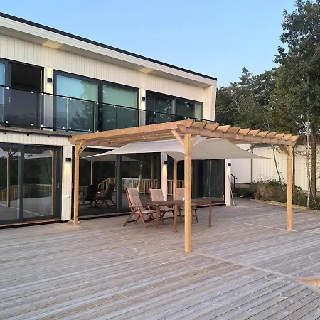Seaside Panorama With Jetless Hot Tub