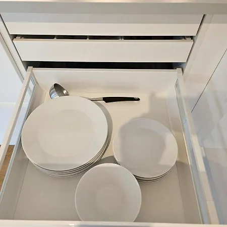 Near Sea And Nature, Free Parking & Cleaning Apartment Gothenburg