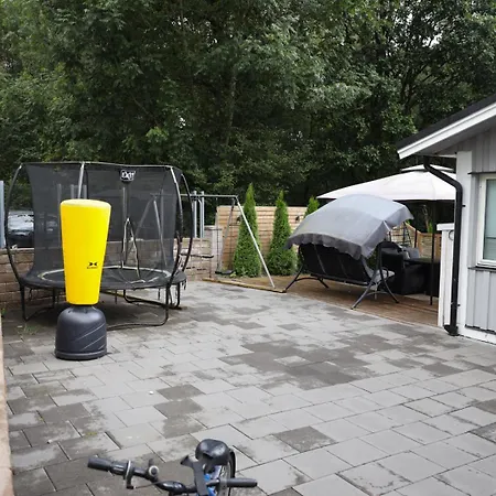 Between The Trees * Gothenburg