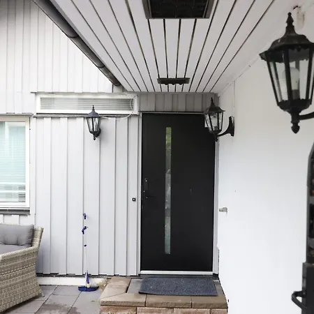 Villa Between The Trees