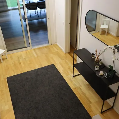 Villa Between The Trees