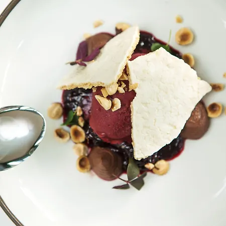 فندق Heden - Bw Signature Collection 4*