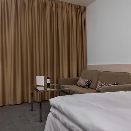 Riverton Ξενοδοχείο 4*