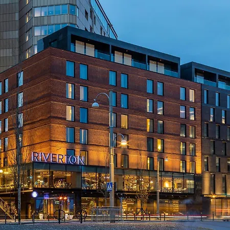 Ξενοδοχείο Riverton 4*