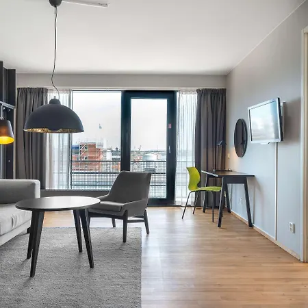 Quality 11 & Eriksbergshallen 4*