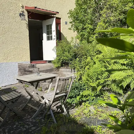 In Charming Aenggarden Göteborg