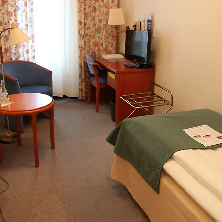 Lorensberg Hotell 3*
