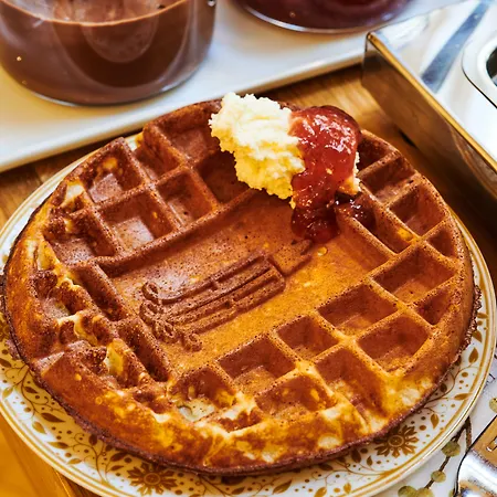 ロイヤル ホテル