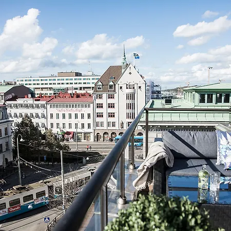 Radisson Blu Scandinavia Hotel, Hotell 4*
