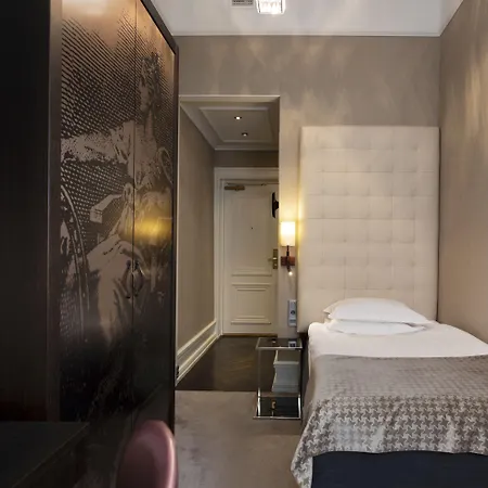 Elite Plaza 4*