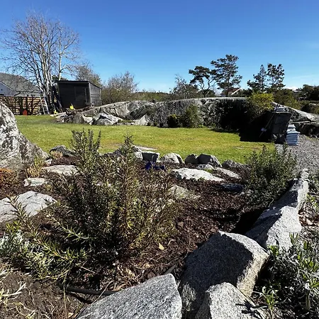 Holiday home Welcome To A Charming In Vaestra Froelunda *