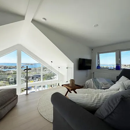 Welcome To A Charming In Västra Frölunda * Göteborg