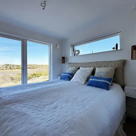 Welcome To A Charming In Vaestra Froelunda Holiday home Hovas