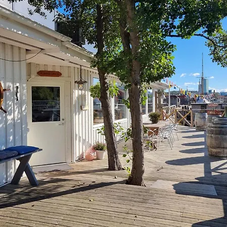 Stunning Ship In With Sauna Gotemburgo