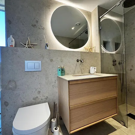 Welcome To A Charming In Vaestra Froelunda Holiday home Hovas