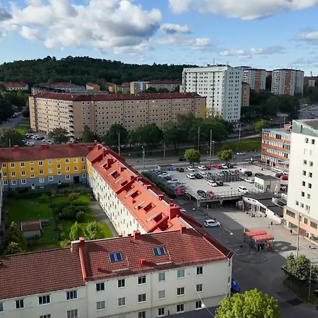 Apartment Stylish, Close To Tram & Shops *