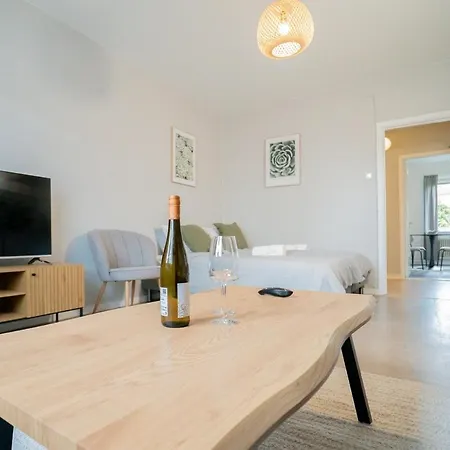 Bright Studio, Tram At The Door By Beyond Stay * Göteborg