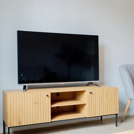 Apartamento Stylish, Close To Tram & Shops *