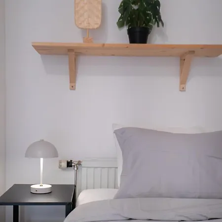 Harbor-view Loft - 2br Near *