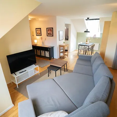 Harbor-view Loft - 2br Near