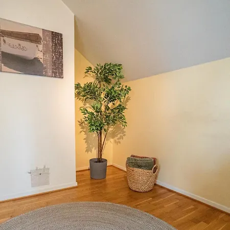 Апартаменты Harbor-view Loft - 2br Near