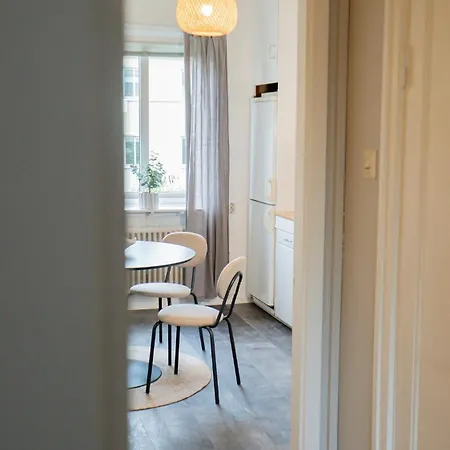 Bright Studio, Tram At The Door By Beyond Stay * Göteborg