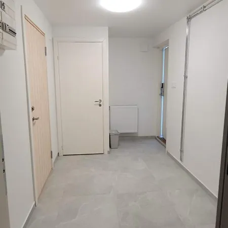 Two Bedroom Modern Near Volvo Cars Gothenburg